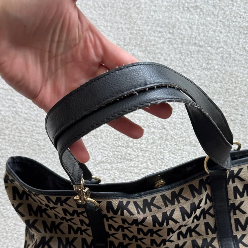 Michael Kors Signature Large Black and Brown Tote Shoulder Bag